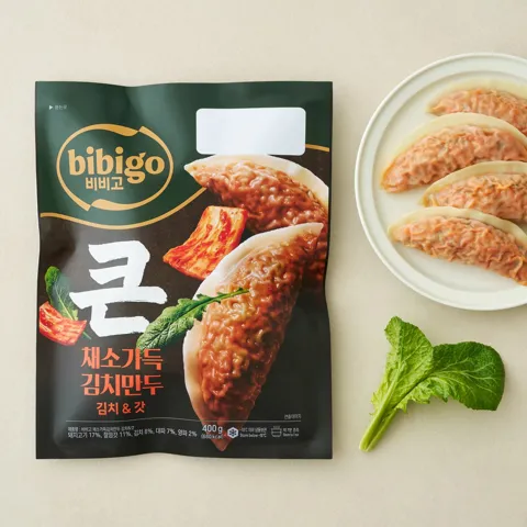 비비고 큰채소가득김치만두 김치&갓