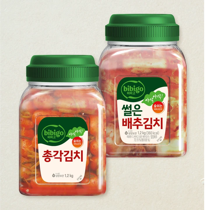 [숨쉬는용기SET]비비고 썰은배추김치 1.2kg(용기형)+총각김치 1.2kg(용기형) (총 2개)