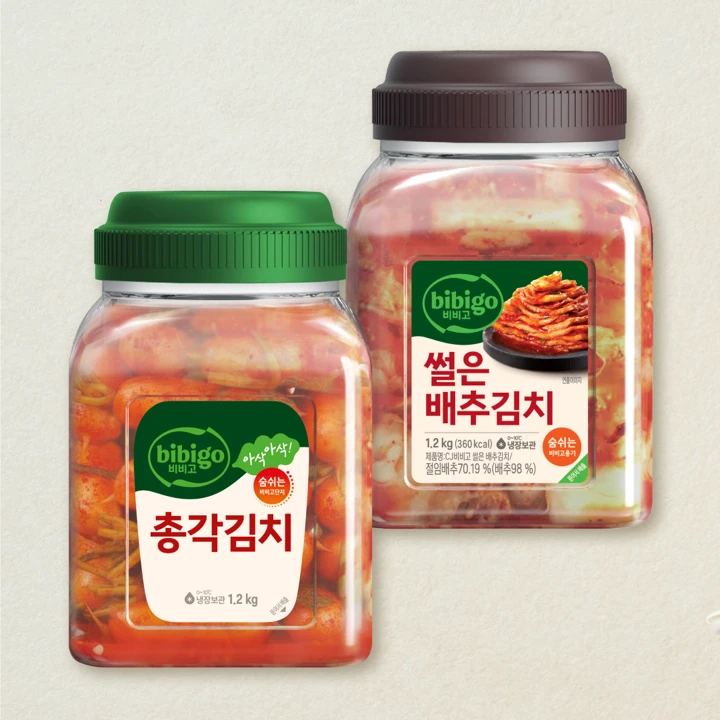 [숨쉬는용기SET]비비고 썰은배추김치 1.2kg(용기형)+총각김치 1.2kg(용기형) (총 2개)
