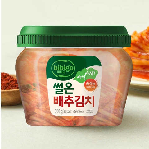 비비고 썰은배추김치 300g(용기형)