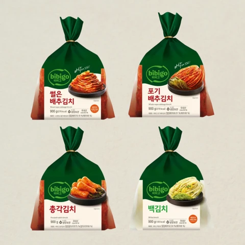 김치 골라담기
