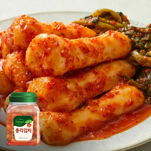 [숨쉬는 용기]비비고 총각김치1.2kg(용기형)