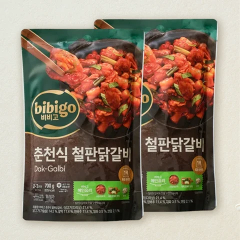 비비고 춘천식철판닭갈비 700gX2개